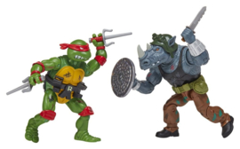 Playmates Teenage Mutant Ninja Turtles: Remastered Raphael vs. Rocksteady