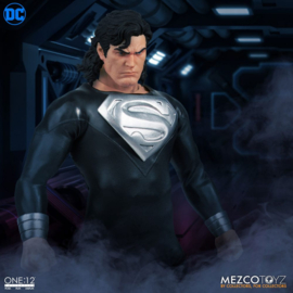 Mezco DC Comics 1/12 Superman (Recovery Suit Edition) - Pre order