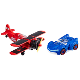 G0713 Transformers Collaborative Sonic the Hedgehog x Transformers Wingtail and Blue Booster