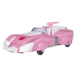 Hasbro Studio Series 86-16 Deluxe Class Arcee