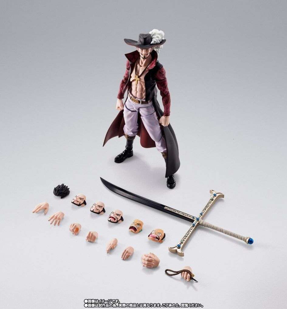 S.H. Figuarts One piece Dracule Mihawk Hawkeye