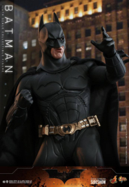 908079 Batman Begins Movie Masterpiece 1/6 Batman Hot Toys Exclusive