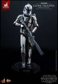 HOT910741 Star Wars 1/6 Clone Trooper (Chrome Version)