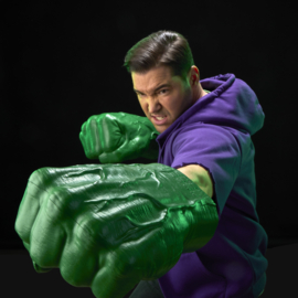 G2053 Marvel Legends Series Incredible Hulk Premium Roleplay Fists with Smash 'N Bash
