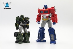 Aoyi Mech WFC Siege Optimus Prime Oversized