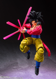 Dragonball GT S.H. Figuarts Super Saiyan 4 Son Goku