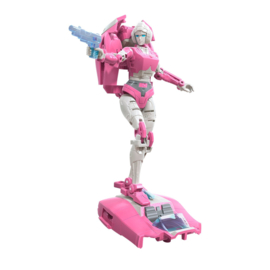 Hasbro WFC Earthrise Deluxe Arcee