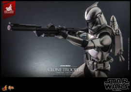 HOT910741 Star Wars 1/6 Clone Trooper (Chrome Version)