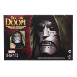 G0586 Marvel Legends Doctor Doom's classic helmet