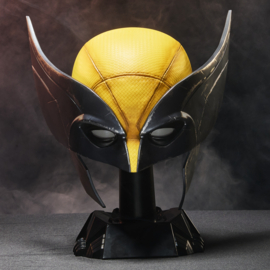 G0646 Marvel Legends Series Wolverine Premium Roleplay Mask