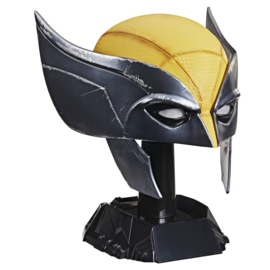 G0646 Marvel Legends Series Wolverine Premium Roleplay Mask