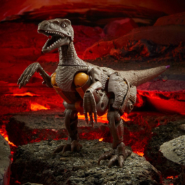 Hasbro WFC Kingdom Voyager Dinobot