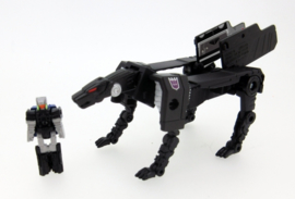 Takara Legends LG-37 Jaguar & Blue Horn