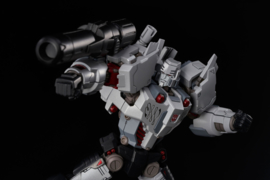 Flame Toys Furai Model Megatron [IDW Autobot Ver.]