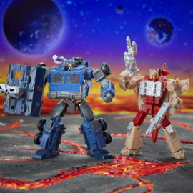 G0203 Transformers Legacy United Doom ‘n Destruction Collection 2-Pack - Pre order