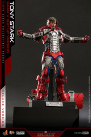 HOT908411 Iron Man 2 Movie Masterpiece AF 1/6 Tony Stark (Mark V Suit Up Version) Deluxe