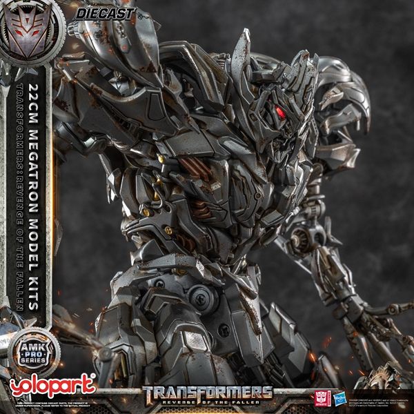 Yolopark Transformers: Revenge of the Fallen AMK Pro Series Plastic Model Kit Megatron