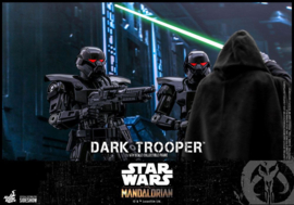HOT907625 Star Wars The Mandalorian 1/6 Dark Trooper