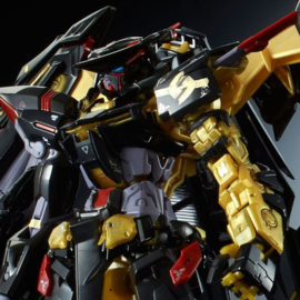 P-Bandai: 1/144 RG Gundam Astray Gold Frame Amatsu