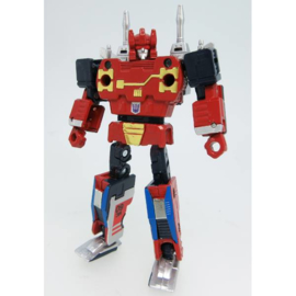 Takara Masterpiece MP-15/16-E Cassettebot Vs Cassettetron Set Exclusive