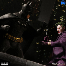 Mezco DC Comics Action Figure 1/12 Batman Sovereign Knight