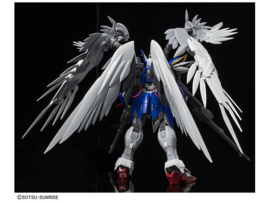 1/100 Hi-Resolution Model Wing Gundam Zero EW