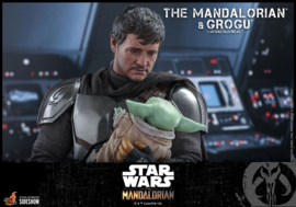 HOT908754 Star Wars The Mandalorian 2-Pack 1/6 The Mandalorian & Grogu