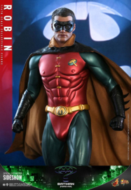 HOT904951 Batman Forever MM 1/6 Robin