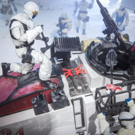 G3299 G.I. Joe Classified Series 216 Arctic Assault H.I.S.S. (High Speed Sentry) and Arctic Assault H.I.S.S. Driver