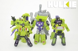 DX9 War in Pocket X07-X12 Hulkie