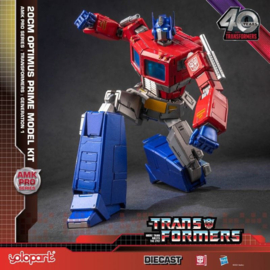 Yolopark Transformers: G1 AMK Pro Series Plastic Model Kit Optimus Prime