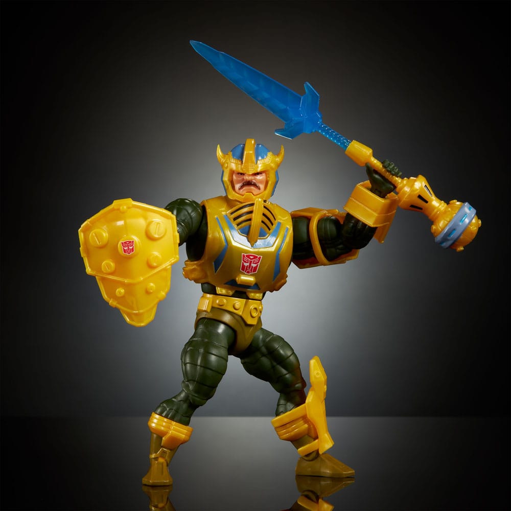 Masters of the Universe x Transformers Bumblebee Armor Man-At-Arms