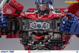 YoloPark Transformers Optimus Prime [Model Kit]