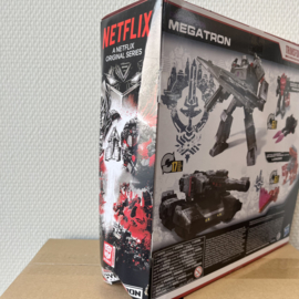 Transformers Netflix Voyager Megatron (Damaged Box)