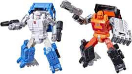 Transformers Kingdom Excl. GDC Puffer and Road Ranger