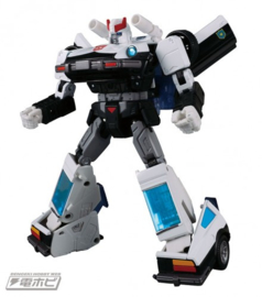 Takara Tomy Mall Exclusive Masterpiece MP-17+  Prowl