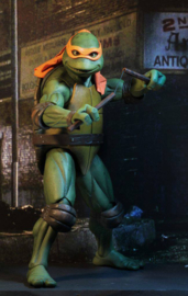 NECA54054 Teenage Mutant Ninja Turtles 1/4 Michelangelo - Pre order