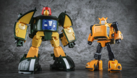 X-Transbots MM-9+ Klaatu