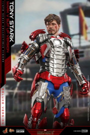 HOT908411 Iron Man 2 Movie Masterpiece AF 1/6 Tony Stark (Mark V Suit Up Version) Deluxe