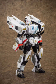 MMC R-32R IDW Stray