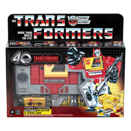 F8619 The Transformers Retro G1 Blaster & Steeljaw