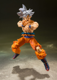 Dragonball S.H. Figuarts Action Figure Son Goku Ultra Instinct