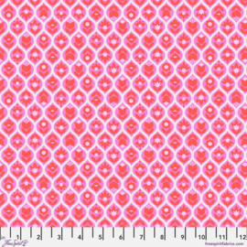 Tula Pink - Legendary -Beg Your Garden -PWTP288.WILDORCHID