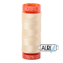 Aurifil Quiltgaren- MAKO 50 - 200 meter - Kleur: 2110 - Light Lemon