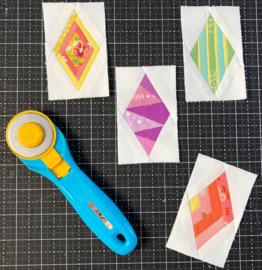 Mini Diamonds Foundation Pad- LGD -116