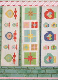 Patroonboek: 'Vintage Christmas" by Lori Holt, Bee in my Bonnet