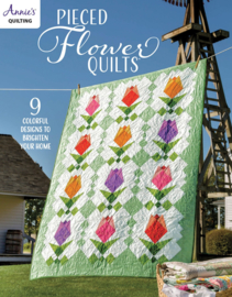 Patroonboek: 'Pieced Flower Quilts' by Annie's Quilting