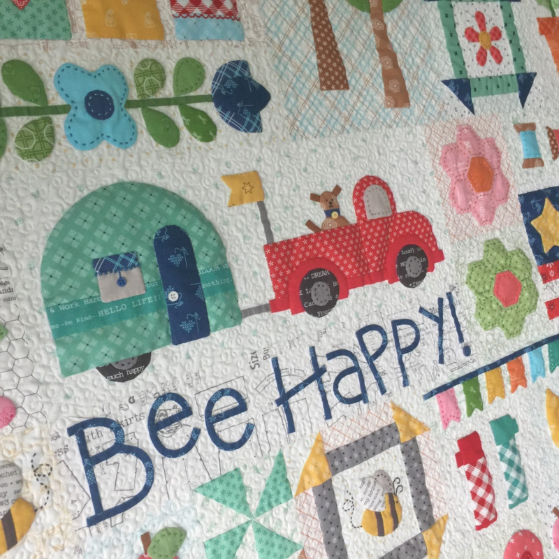 'Bee Happy' Boek + Template Set by Lori Holt -
