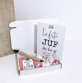 Cadeau juf | Doosje lekkers + kaartpin