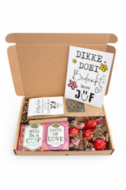 Juffen cadeau “Pakketje lekkers”